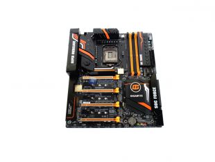 GIGABYTE-Z170X-SOC-Force-11