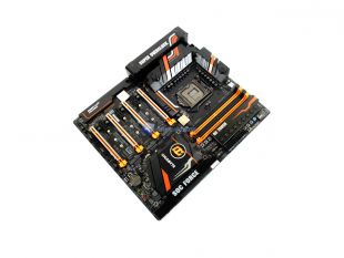 GIGABYTE-Z170X-SOC-Force-13