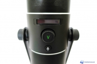 Razer-Seiren-33